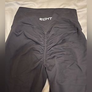 Echt black leggings scrunch butt size L